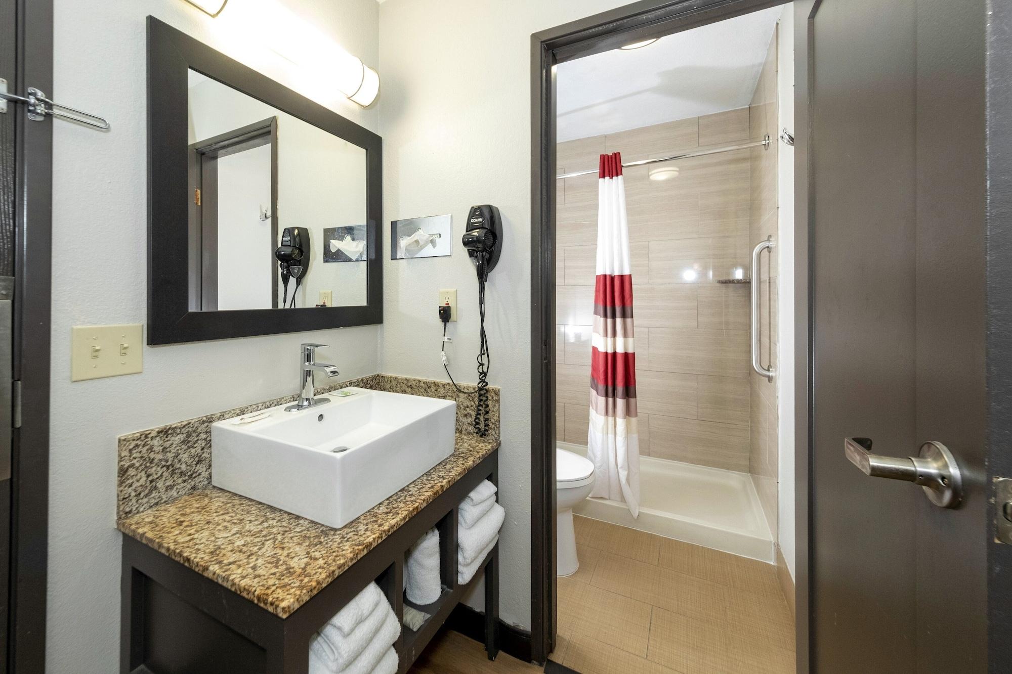 Red Roof Inn Plus+ Huntsville Exterior foto